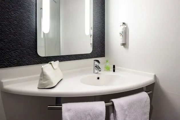 Comfort Tek Büyük Yataklı Oda, 1 Çift Kişilik Yatak