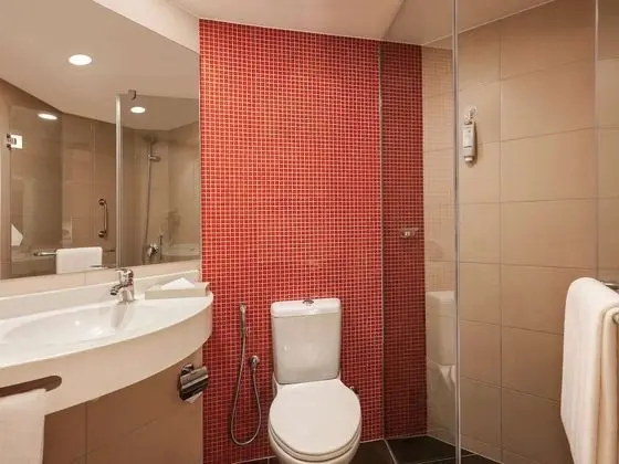 Standard Oda, 1 Büyük (Queen) Boy Yatak