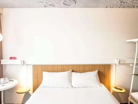 Oda, 1 Çift Kişilik Yatak