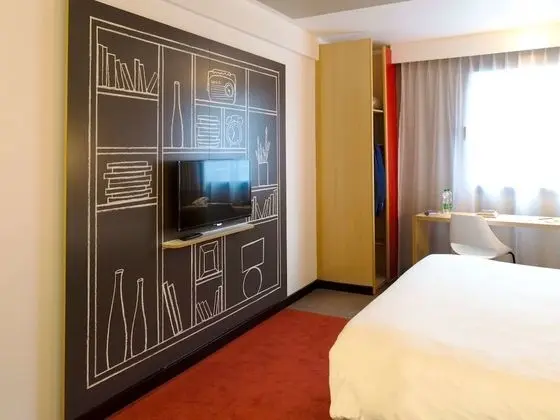 Oda, 2 Tek Kişilik Yatak