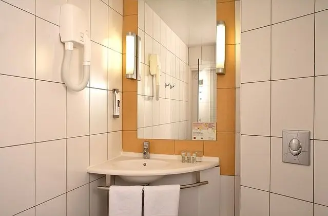 Standard Tek Büyük Yataklı Oda, 1 Çift Kişilik Yatak