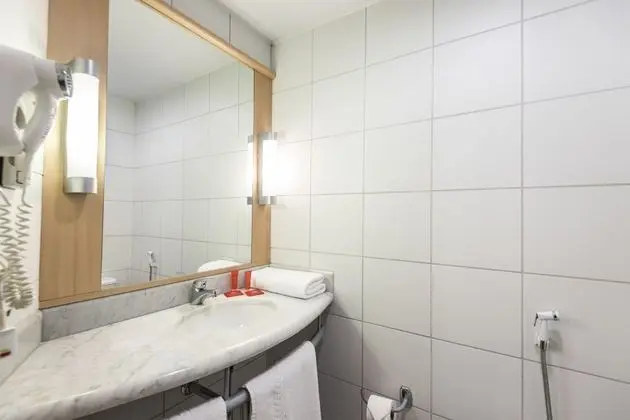 Standard Oda, 1 Çift Kişilik Yatak