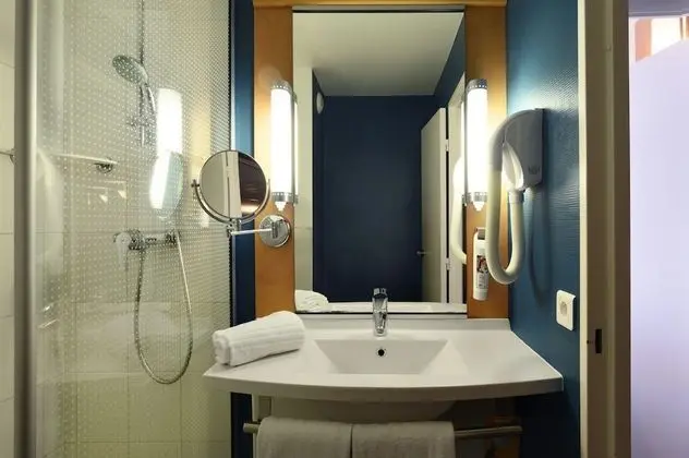 Standard Tek Büyük Yataklı Oda, Birden Çok Yatak