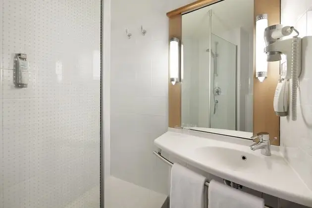 Standard Tek Büyük Yataklı Oda, Birden Çok Yatak