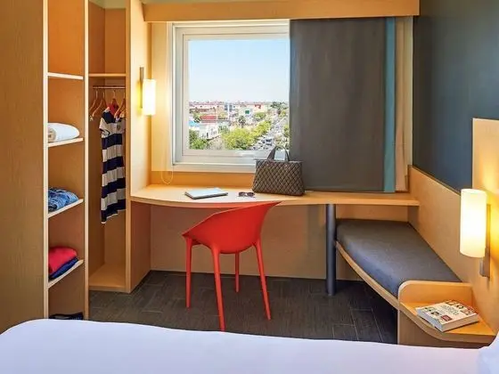 Standard İki Ayrı Yataklı Oda, 2 Çift Kişilik Yatak