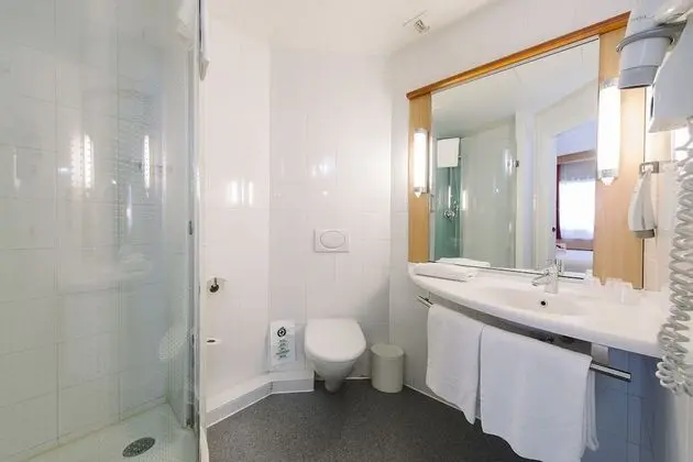 Standard Oda, 1 Çift Kişilik Yatak