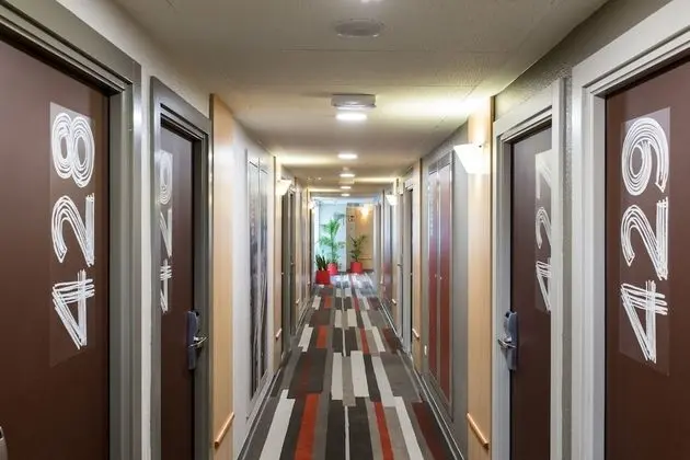 Tek Büyük Yataklı Oda, 1 Çift Kişilik Yatak
