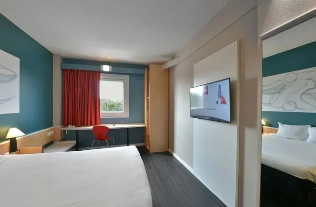 Family Oda, Birden Çok Yatak (1 Double Bed and Extra Bed)