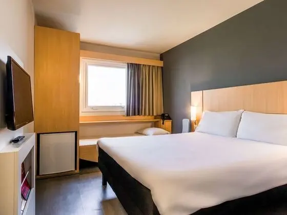 Standard Room, 1 Double Bed and 1 Extra Bed for Child