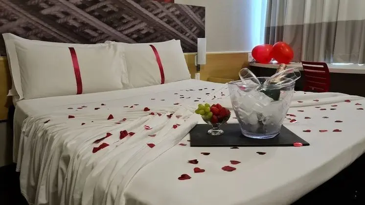 Standard Oda, 1 Çift Kişilik Yatak