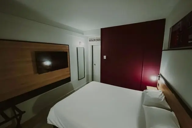 Standard Oda, 1 Çift Kişilik Yatak