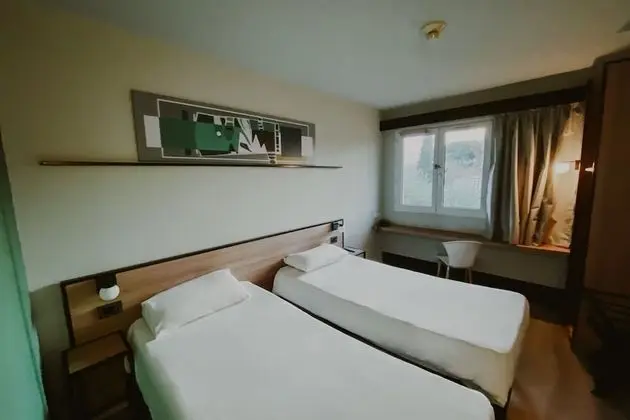 Standard Oda, 2 Tek Kişilik Yatak