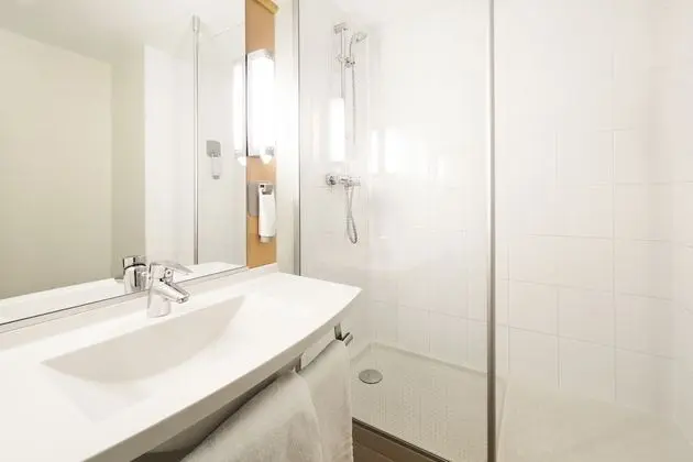 Superior Tek Büyük Yataklı Oda, 1 Çift Kişilik Yatak ve Çekyat, Teras