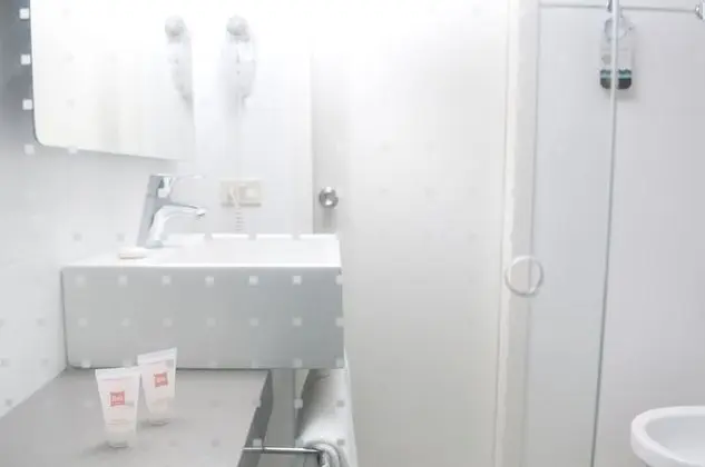Standard Oda, 1 Çift Kişilik Yatak