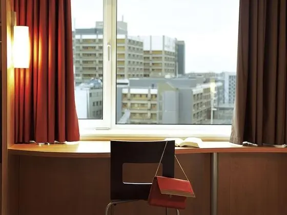 Standard Oda, 1 Çift Kişilik Yatak ve Çekyat