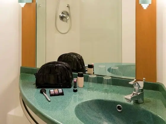 Standard Oda, 1 Tek Kişilik Yatak