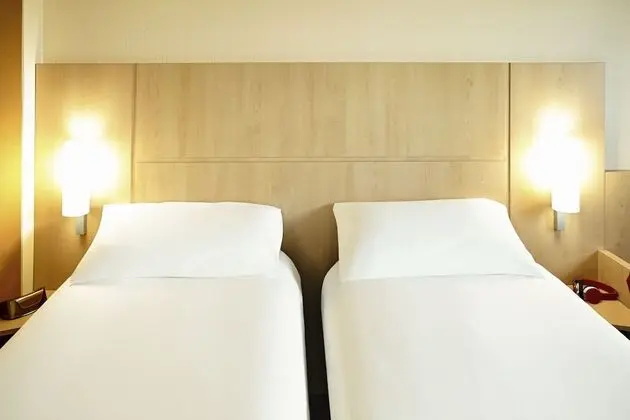 Standard Oda, 2 Tek Kişilik Yatak