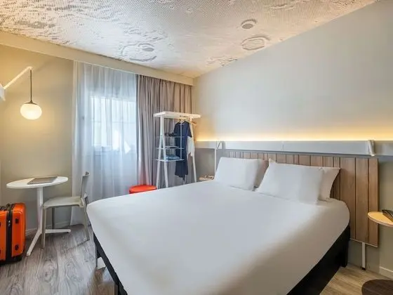 Standard Oda, 1 Çift Kişilik Yatak