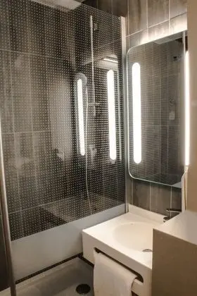 Standard Tek Büyük Yataklı Oda, 1 Çift Kişilik Yatak (Comfort)