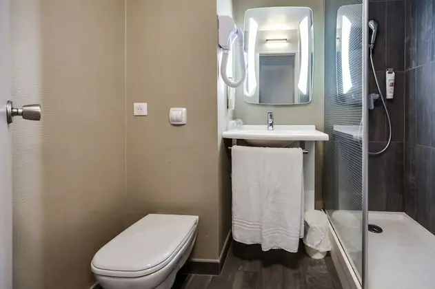 Standard Oda, 2 Tek Kişilik Yatak