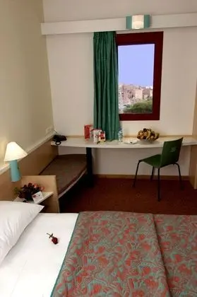 Standard Oda, 2 Tek Kişilik Yatak