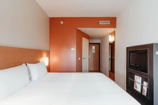 Standard Oda, 2 Tek Kişilik Yatak