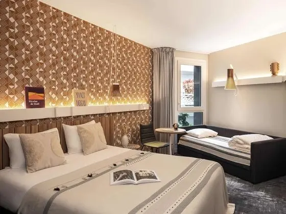 Üç Kişilik Oda (with 1 double bed + 1 sofa bed)