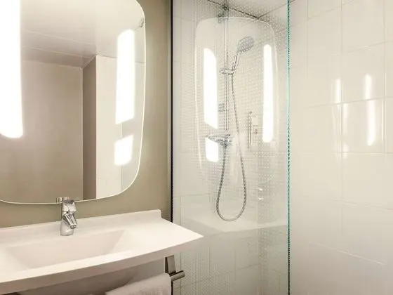 Standard Tek Büyük Yataklı Oda, 1 Çift Kişilik Yatak