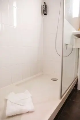 Standard Tek Büyük Yataklı Oda, 1 Çift Kişilik Yatak