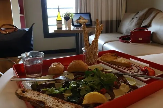 Family Tek Büyük Yataklı Oda, 1 Çift Kişilik Yatak ve Çekyat