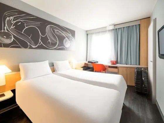 Tek Büyük Yataklı Oda, Birden Çok Yatak