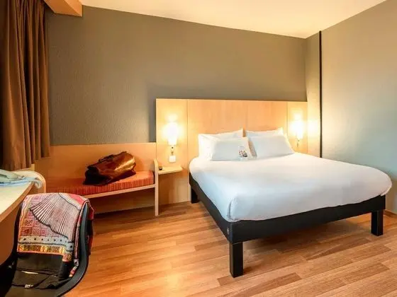 Standard Oda, 1 Çift Kişilik Yatak