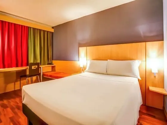 Standard Oda, 1 Çift Kişilik Yatak