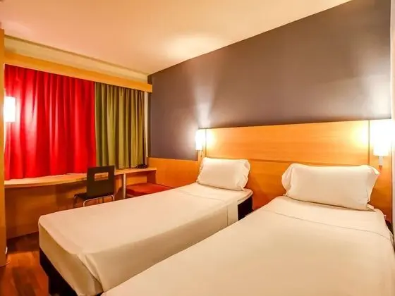 Standard Oda, 2 Tek Kişilik Yatak