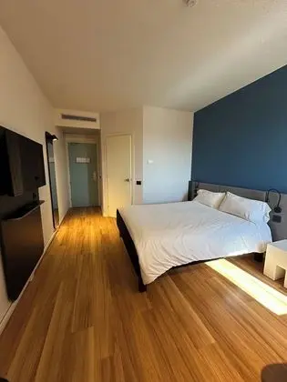 Standard Oda, 1 Çift Kişilik Yatak