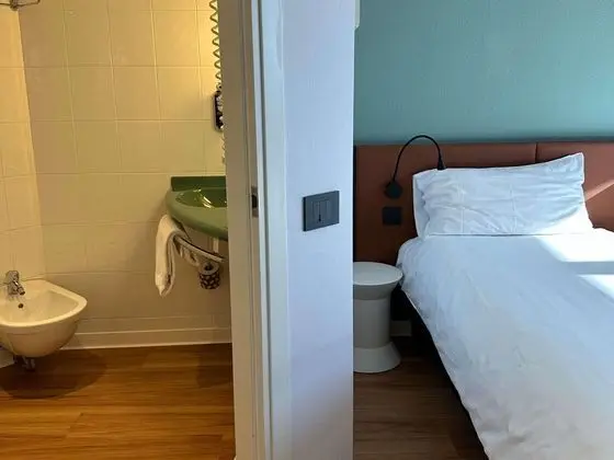 Standard Oda, 2 Tek Kişilik Yatak