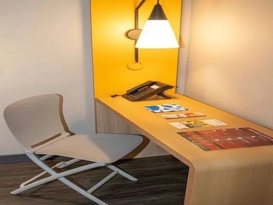 Standard Oda, 1 Çift Kişilik Yatak ve Çekyat