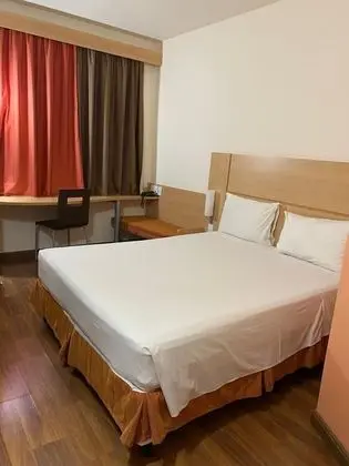 Standard Oda, 1 Çift Kişilik Yatak