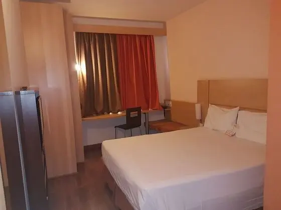 Standard Oda, 1 Çift Kişilik Yatak