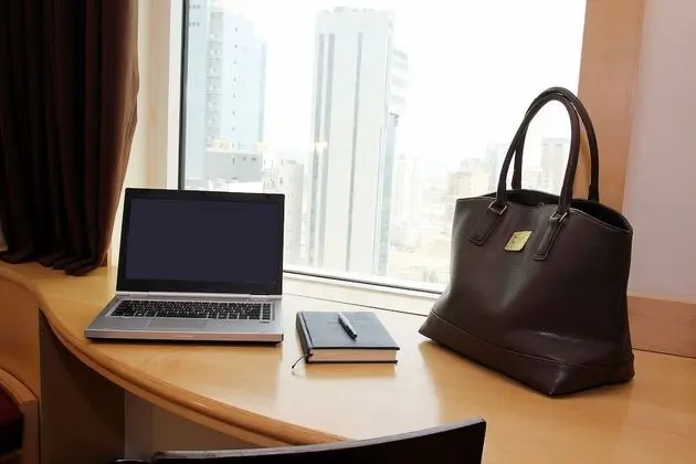 Panorama View with Amenities
