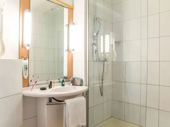 Tek Büyük Yataklı Oda, Birden Çok Yatak