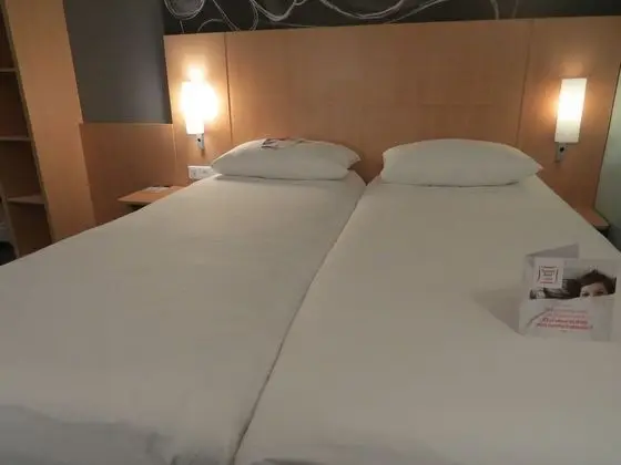 Standard Oda, 2 Tek Kişilik Yatak