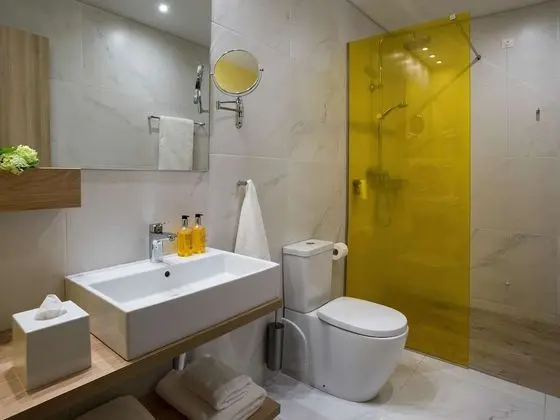 Premium Tek Büyük Yataklı Oda