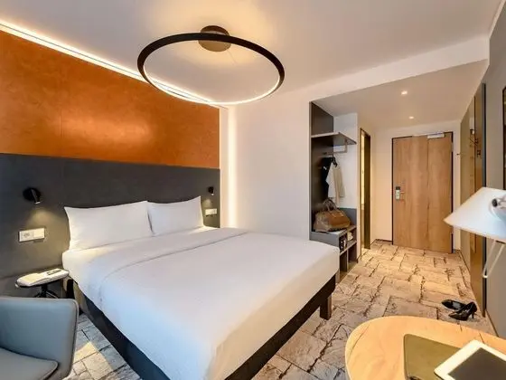 Comfort Tek Büyük Yataklı Oda, 1 Çift Kişilik Yatak