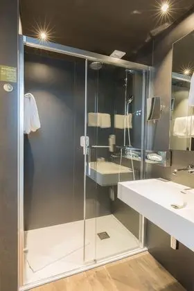 Standard Oda, 1 Çift Kişilik Yatak