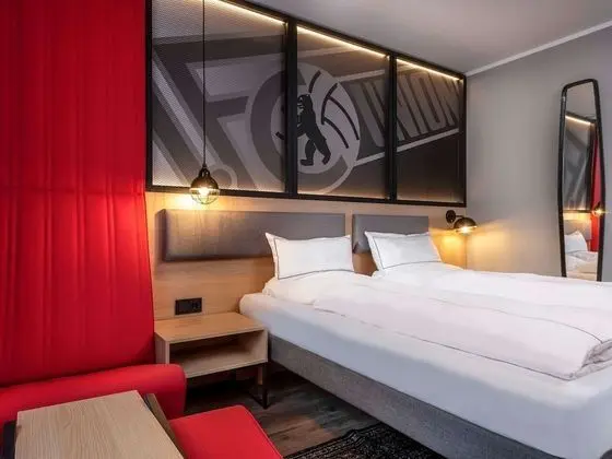 Standardzimmer mit 1 Doppelbett (160x200 cm)