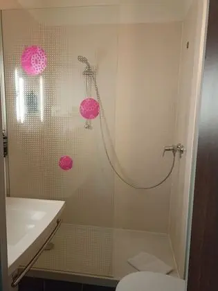 Standard Tek Büyük Yataklı Oda, 1 Çift Kişilik Yatak