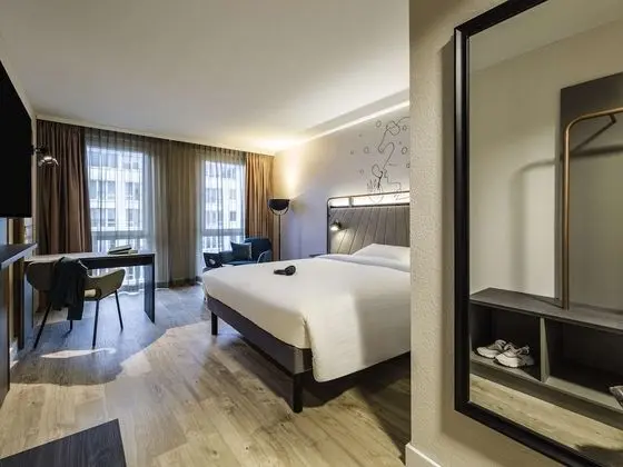Superior Oda, Avlu (1 Sweet Bed)