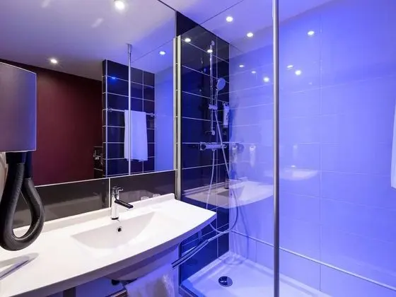 Comfort Tek Büyük Yataklı Oda, 1 Çift Kişilik Yatak