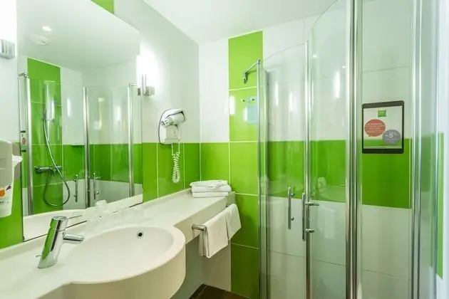 Standard Oda, 1 Çift Kişilik Yatak